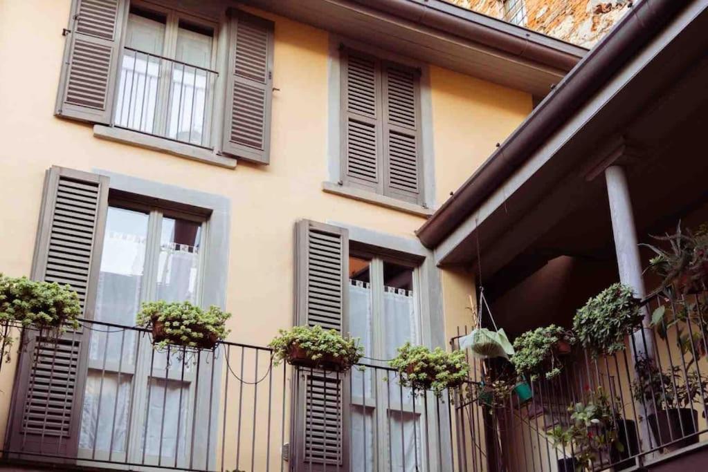 Bergamo 5 Stelle Apartment Ngoại thất bức ảnh